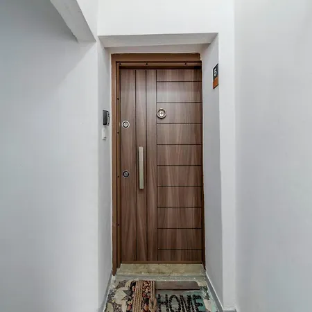 Bebek Bosphorus Flat * Istanboel