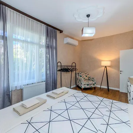 Bebek Bosphorus Flat Istanboel